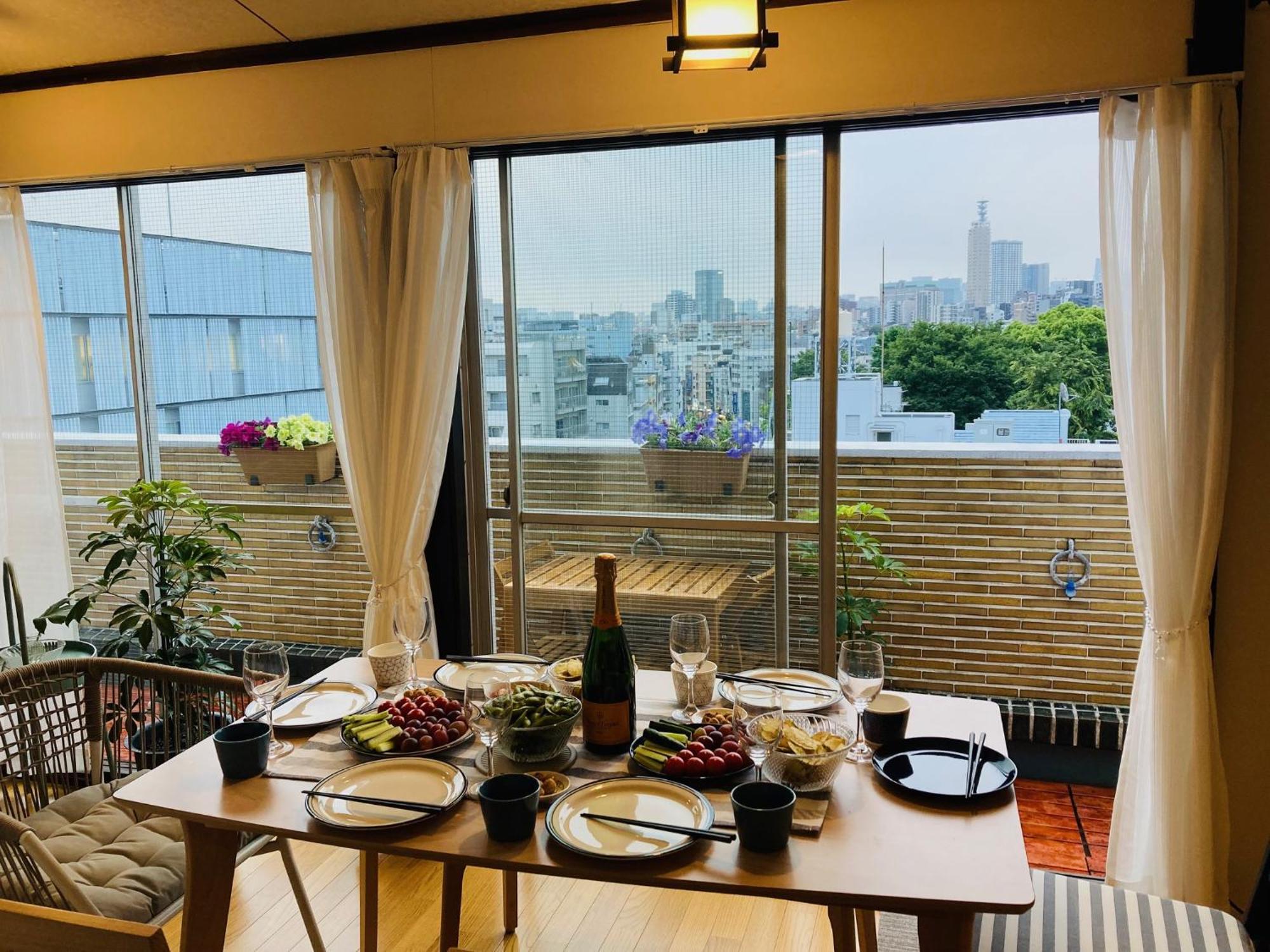 Apartmán 新宿区早稻田地铁6分钟两室景观公寓 *